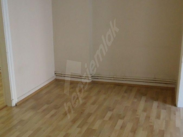 Firuzağa Merkezde 3 Katlı Komple Bina - 15.50 imarlı - Görsel 12