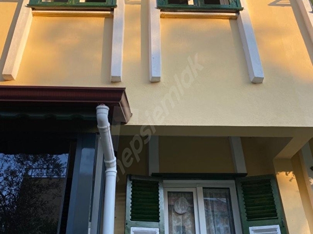 ACİL! Deniz Manzaralı Kombili Seçkin Sitede Bahçeli Villa - Görsel 22