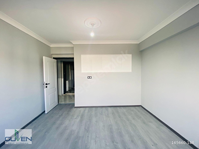 GÜVENDEN SINIRSIZ KREDİ İMKANLI,OTOPARKLI ARA KAT FIRSAT 3+1 EV - Görsel 19