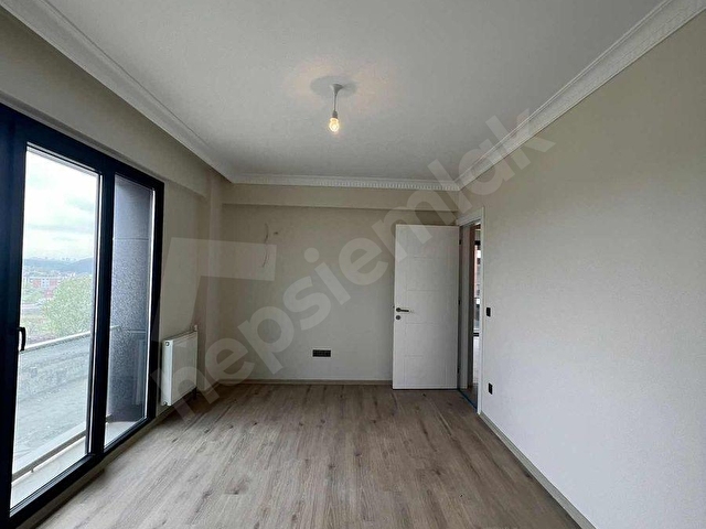 MİAPORTTA KİRALIK ARAKAT DAİRE - Görsel 12