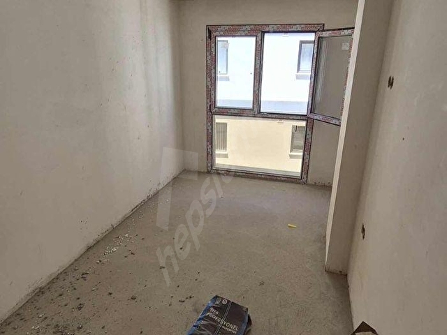 BAKIRKÖY OSMANİYEDE 3.KAT 3+1 110 M2 KAPALI OTOPARKLI SIFIR BİNA - Görsel 6