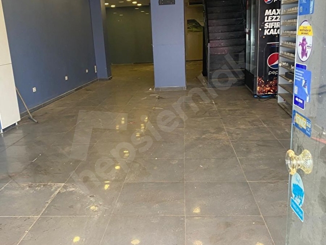 Zeytinburnu Sümer Mah Kiralık Dükkan 300 m2 İşlek Cadde Üzerinde - Görsel 3