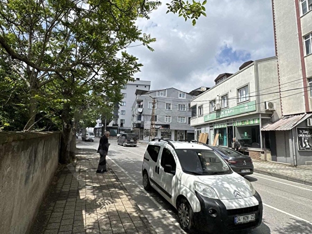 TRABZON CADDESİNDE 100 m² İŞLEK CADDE ÜZERİ KİRALIK DÜKKAN - Görsel 20