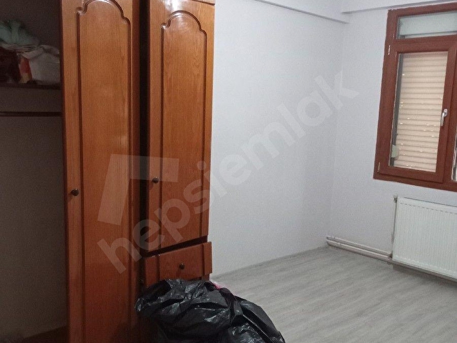 Menemen Merkezde Cadde Üzeri Kiralık Daire ! - Görsel 13
