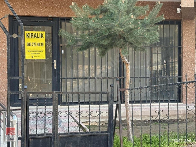 BADEMLİK TE MERKEZİ KONUMDA UYGUN FİYATLI BAKIMLI KİRALIK DÜKKAN - Görsel 4