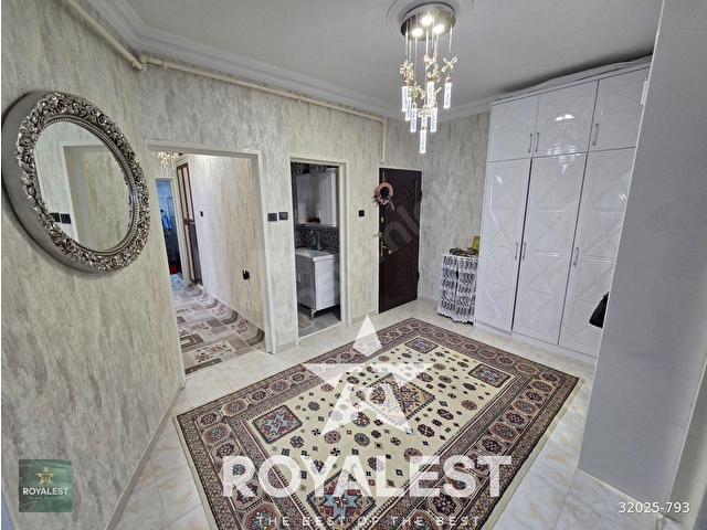 ROYALESTTEN ŞAHİNTEPE CADDE ÜSTÜ ÖNÜ AÇIK SİTE İÇİ ARA KAT  3+1 - Görsel 13