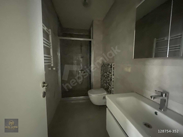 BEZİRGABAHÇEDE 4+2 GÜNEY CEPHELİ KALP HAS. YANI SATILIK DUBLEKS - Görsel 15