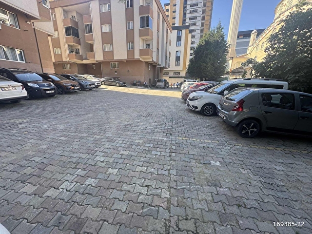 YENİMESKENDEN SATILIK SİTEDE DAİRE - Görsel 12