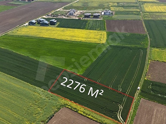 Selimpaşada Satılık İyi Konumlu Köşe Başı 2276 M² İmarlı Arsa - Görsel 6