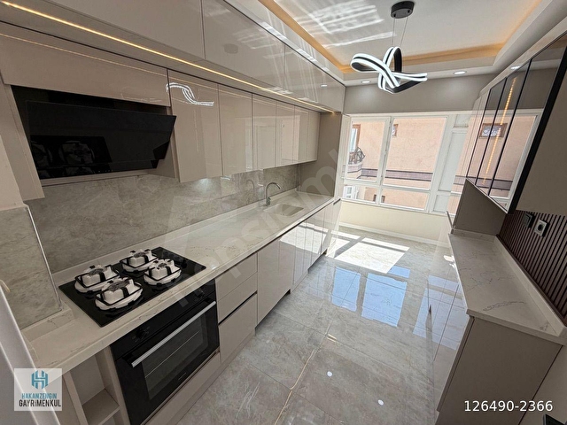 PINARBAŞI MAHDE 2+1 ULTRA LÜKS YAPILI KATTA DAİRE.... - Görsel 5