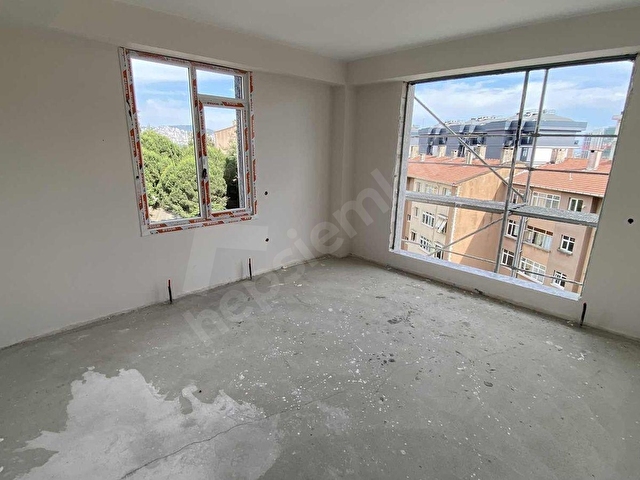 ESENKENTTE FIRSAT FİYATLI SATILIK 2+1 DAİRE - Görsel 13