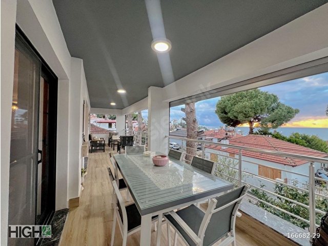Denize sıfır | Batı Cephe | Satılık Daire