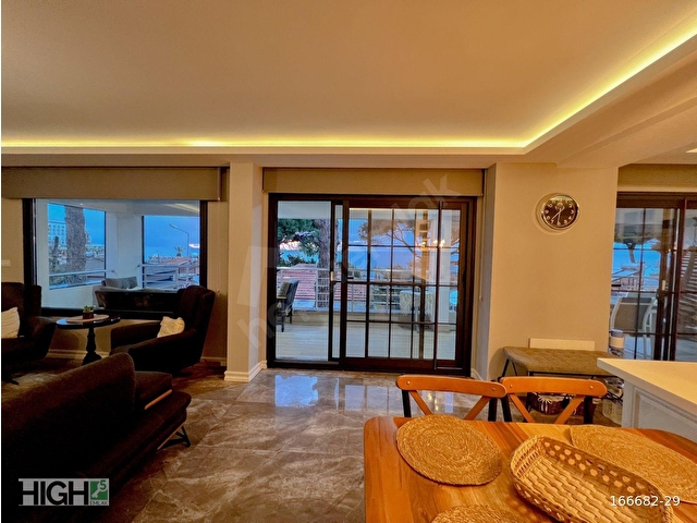 Denize sıfır | Batı Cephe | Satılık Daire - Görsel 9