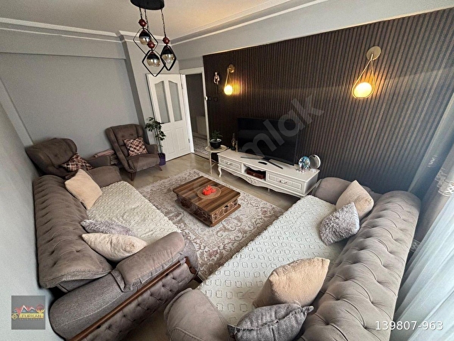 FURKAN EMLAKTAN KADIKÖY MH 4.KAT 5+1 160M2 TERASLI İÇİ FULL YAPILI KREDİYE UYGUN DUBLEX FIRSAT DAİRE