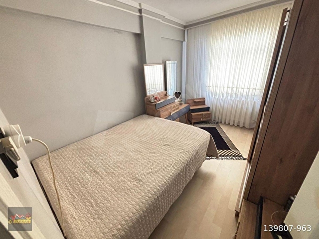FURKAN EMLAKTAN KADIKÖY MH 4.KAT 5+1 160M2 TERASLI İÇİ FULL YAPILI KREDİYE UYGUN DUBLEX FIRSAT DAİRE - Görsel 7