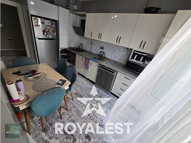 ROYALESTTEN ACİL ARAKAT, ÇİFT BALKONLU,  KAÇIRILMAYACAK FIRSAT - Görsel 4