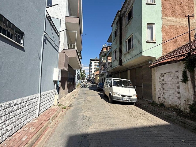 AYDIN INCİRLİOVA MERKEZDE SATILIK ARSA + KARGIR EV - Görsel 3