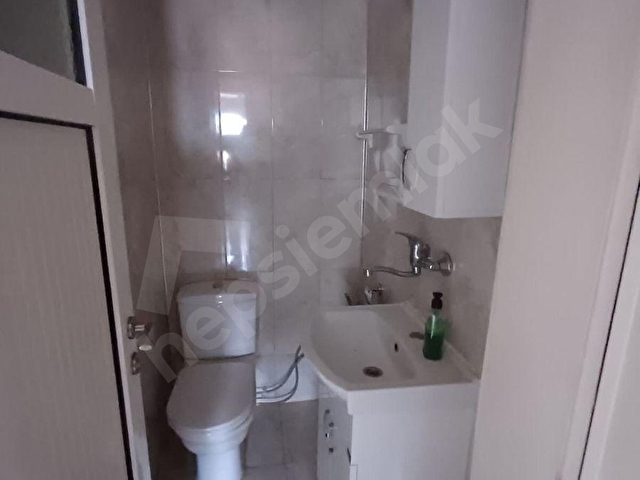 AŞAĞI AYRANCI PLATİN SOKAKTA KOMBİLİ OTOPARKLI KATTA MANZARALI 3+1 KİRALIK DAİRE - Görsel 19