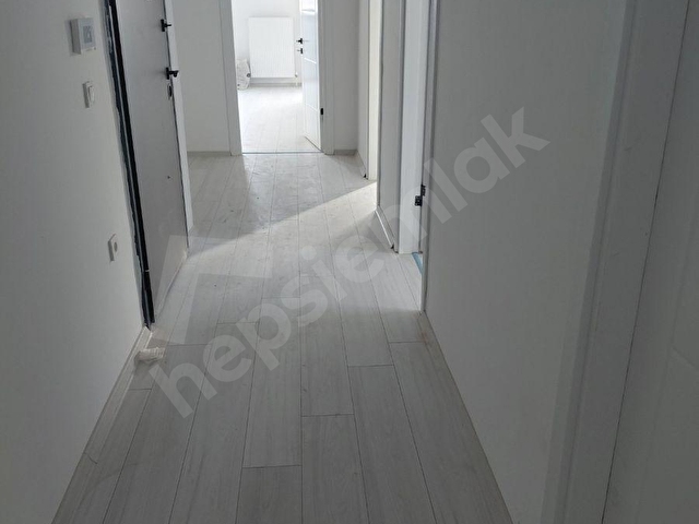 YENİ YERLEŞİM BÖLGESİNDE, ASANSÖRLÜ BİNADA FERAH 2+1 SATILIK DAİRE  S-1352 - Görsel 6