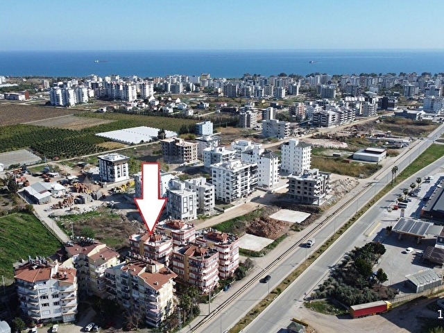Finike Kum Mahallesinde İçi Yapılı Satılık Geniş 2+1 Daire
