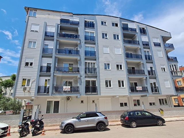 Muratpaşa Cumhuriyette 1+1 Kapalı Otopark ve Havuzlu Daire