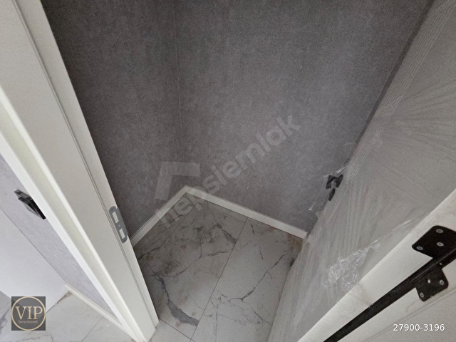 BİENZA SİTESİNDE KİLER+GİYİNME DOLABI LÜX 1+1SIFIR SATILIK DAİRE - Görsel 16