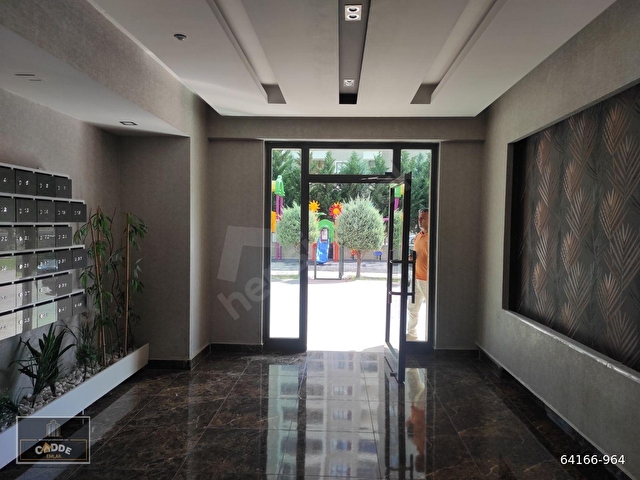 ŞEKER MAHALLESİ ŞEFİKCAN CADDESİ BAĞSAN ARMİNA DELÜX SİTESİNDE 4+1 SATILIK DAİRE - Görsel 11