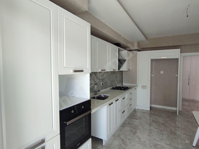 ŞEKER MAHALLESİ ŞEFİKCAN CADDESİ BAĞSAN ARMİNA DELÜX SİTESİNDE 4+1 SATILIK DAİRE - Görsel 18