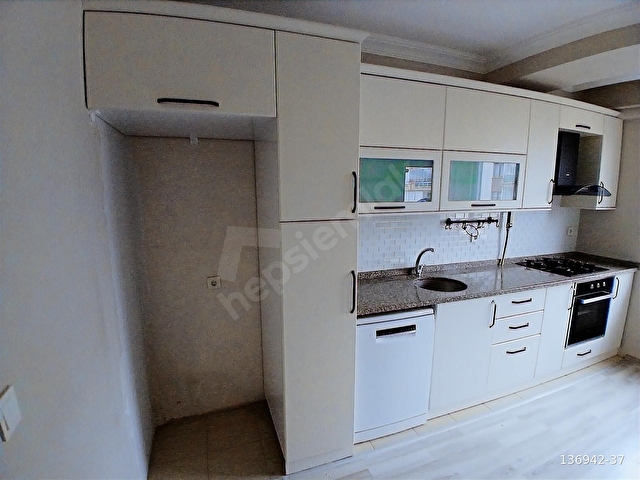 Çorlu Alipaşa Merkezde 110 m² 2+1 Satılık Tadilatsız Daire - Görsel 2