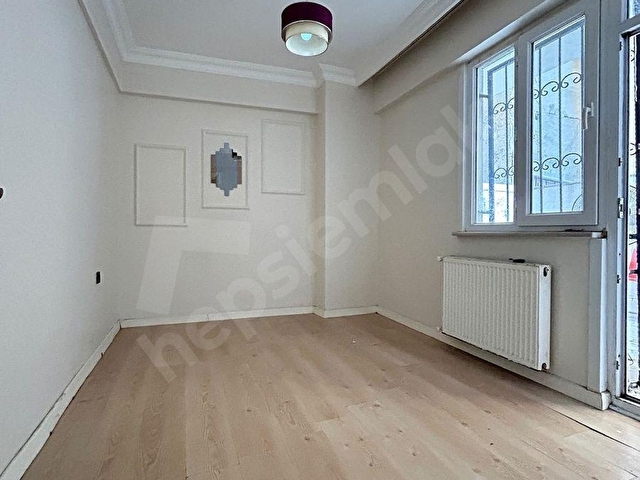 üçevlerde geniş , kullanışlı ,dekorlu kiralık , bahçeli daire - Görsel 14