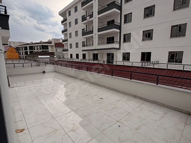 TOKAT NİKSAR DA SATILIK 3+1 LÜKS SIFIR DAİRE - Görsel 9