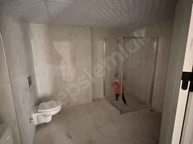 TOKAT NİKSAR DA SATILIK 3+1 LÜKS SIFIR DAİRE - Görsel 14