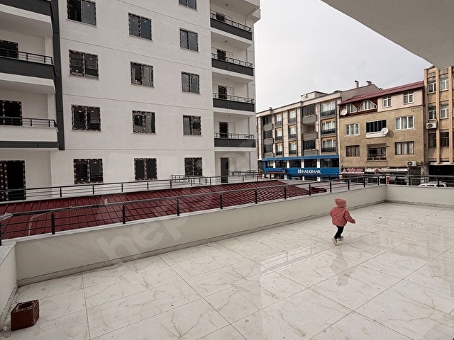 TOKAT NİKSAR DA SATILIK 3+1 LÜKS SIFIR DAİRE - Görsel 19