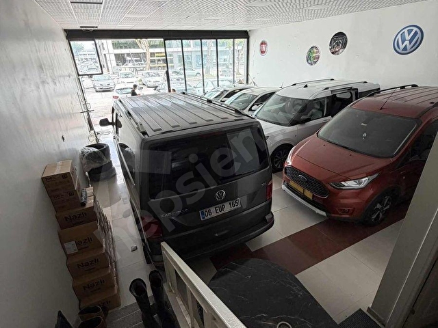 Galericiler Sitesinde Güzel Konumda 130+50 m2 Satılık Dükkan - Görsel 2