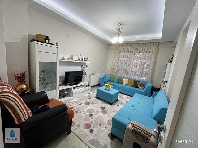 SU EMLAKTAN SATILIK GENİŞ 4+1 MANZARALI ARAKAT DAİRE - Görsel 3