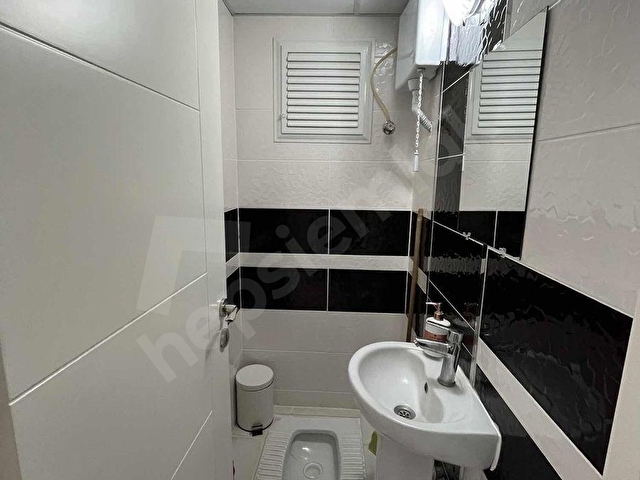 SU EMLAKTAN SATILIK GENİŞ 4+1 MANZARALI ARAKAT DAİRE - Görsel 12