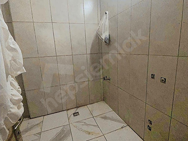 ESKİ SANAYİDE YOL ÜSTÜNDE KİRALIK 80 M2 DÜKKAN - Görsel 9
