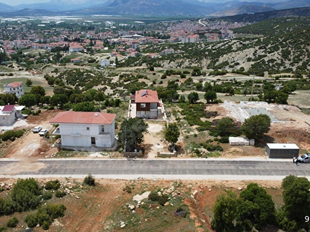 ALİ TOSUNDAN ELMALIMIZIN EN KIYMETLİ LOKASYONUNDA ELMALI VE PARK  MANZARALI 343 M2 ARSA - Görsel 13