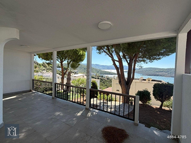 Boğaziçi Adabükünde Deniz Manzaralı Özel Plajlı Satılık Villa - Görsel 10