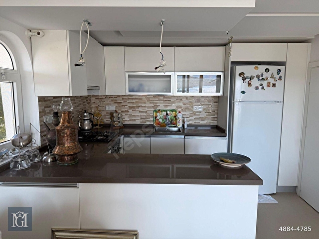 Boğaziçi Adabükünde Deniz Manzaralı Özel Plajlı Satılık Villa - Görsel 16