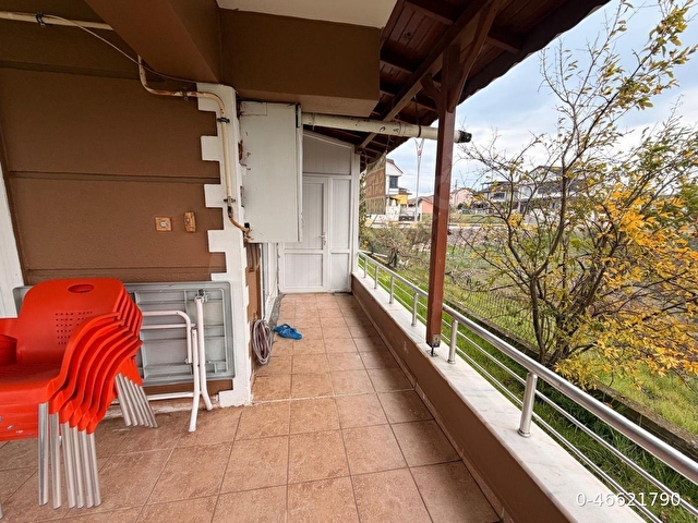 ACİL SATILIK 80m2 BAHÇE KULLANIMI PLAJ MERKEZDE - Görsel 2