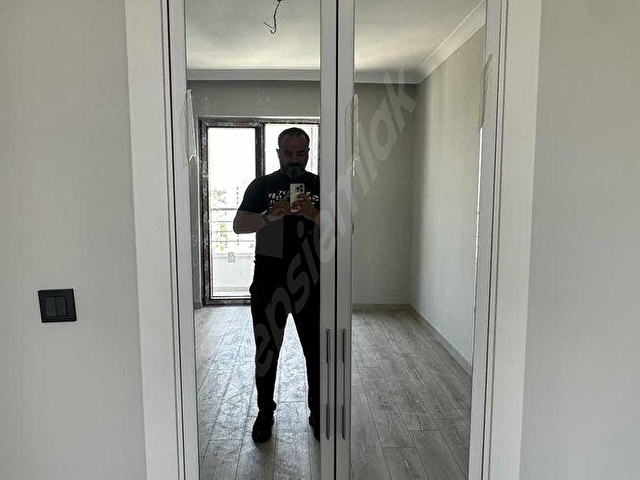 MERCANLARDAN AŞAĞI YAHYALARDA MERKEZİ KONUMDA 4+1 SATILIK DAİRE - Görsel 18