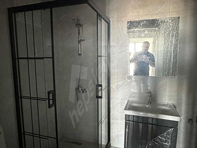 MERCANLARDAN AŞAĞI YAHYALARDA MERKEZİ KONUMDA 4+1 SATILIK DAİRE - Görsel 22