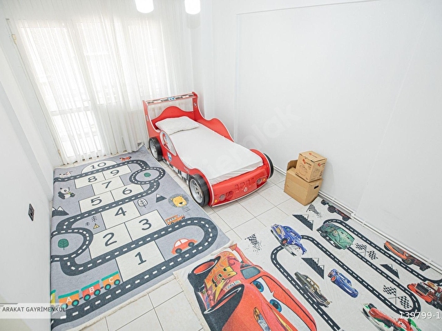 KARŞIYAKA FİKRİ ALTAYDA SATILIK LÜX 3+1 DAİRE, ARAKAT, EŞYALI - Görsel 3