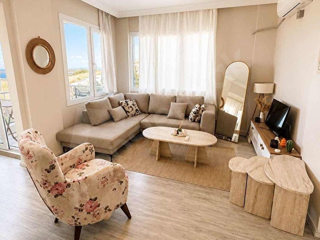 AYVALIK MERKEZE 1 KM DENİZ MANZARALI 2+1 KLİMALI EŞYALI DAİRE - Görsel 18