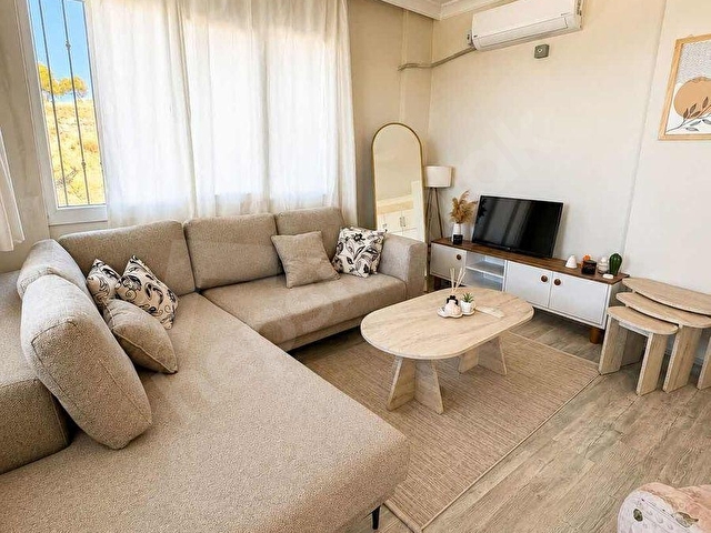 AYVALIK MERKEZE 1 KM DENİZ MANZARALI 2+1 KLİMALI EŞYALI DAİRE - Görsel 9