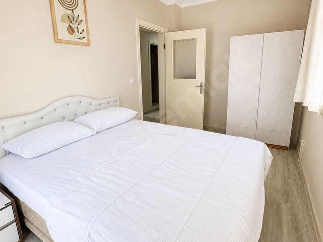AYVALIK MERKEZE 1 KM DENİZ MANZARALI 2+1 KLİMALI EŞYALI DAİRE - Görsel 6