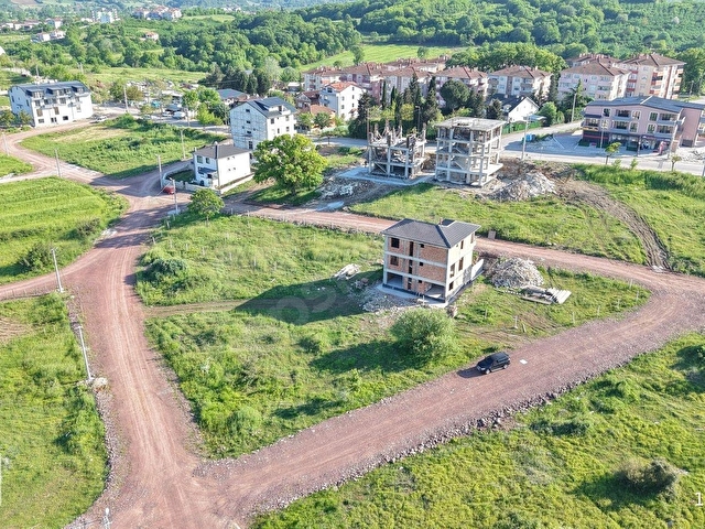 KANDIRANIN EN GÜZEL BÖLGESİ ORHANDA VİLLA RUHSATI HAZIR ARSA - Görsel 5
