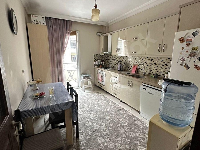MİTHAT PAŞA CADDESİNDE 3+1 SATILIK DAİRE - Görsel 6