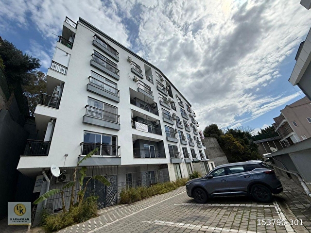 KARSLILARDA FİNAL CVR YATAY MİMARİ/6YAŞ/90 M2 NET/2+1/LÜX DAİRE